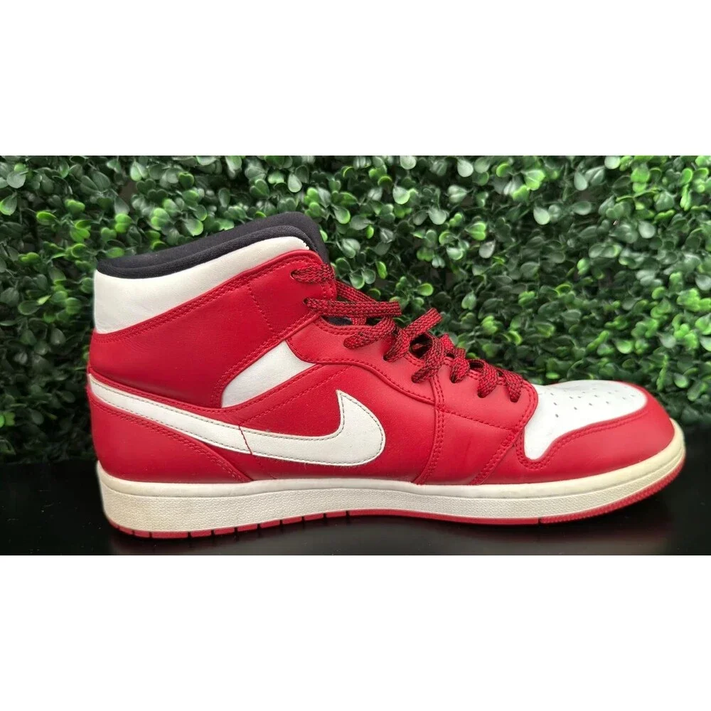 Nike Air Jordan 1 Mid Gym Red White Black 554724-605 Men's Size 11.5 OBO